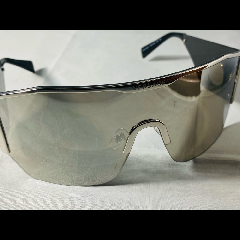 NEW $330 VERSACE Tribute Shield Medusa Sunglasses